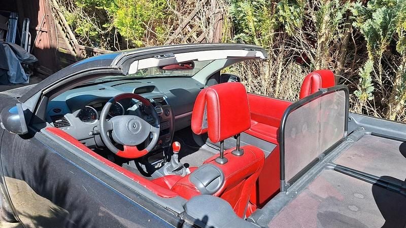 Gebraucht Renault Mégane Cabriolet 135 PS (99 kW) 2006 Schwarz Cabrio