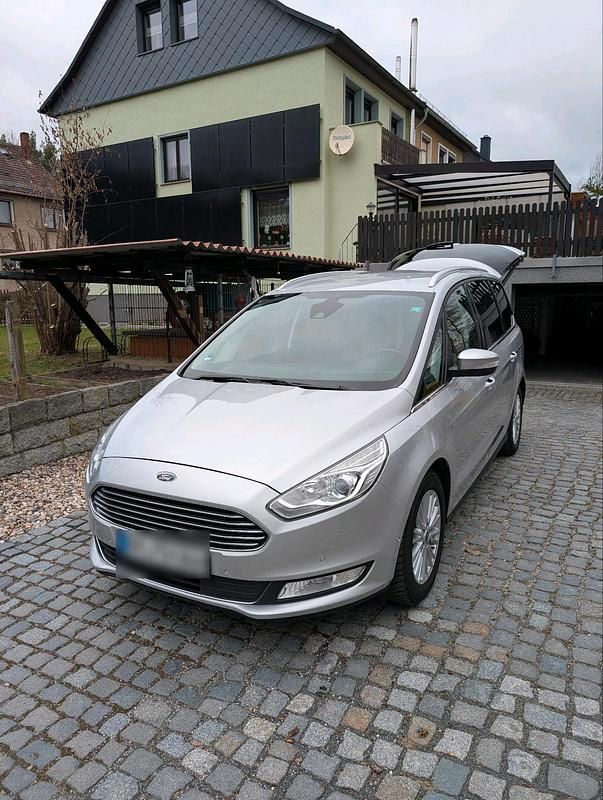 Gebraucht Ford Galaxy 150 PS (110 kW) 2016 Silber Van / Kleinbus