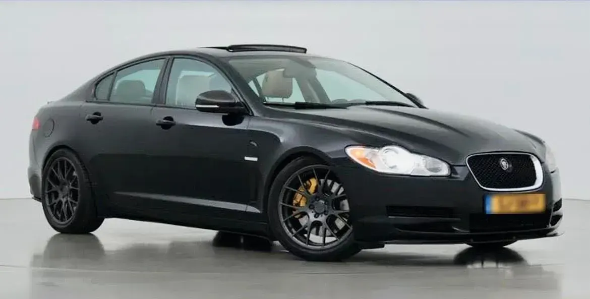 Gebraucht Jaguar XF R-Dynamic 211 PS (155 kW) 2010 Schwarz Limousine