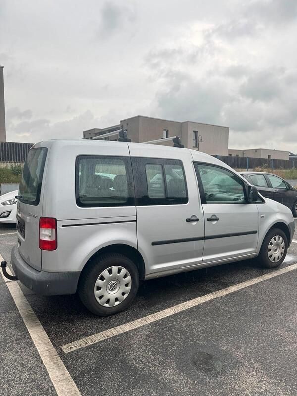 Silber Gebraucht 2009 VW Caddy Life Van / Kleinbus | 4.000 € (Fairer Preis) - Bild 1/4