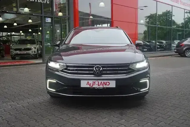 Gebraucht VW Passat GTE 218 PS (160 kW) 2021 Uranograu Kombi