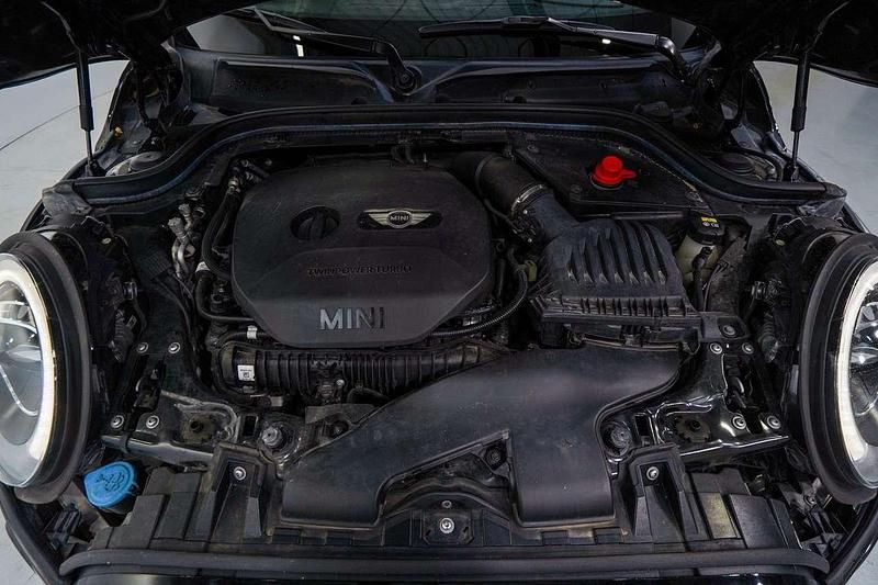 Gebraucht Mini John Cooper Works Sport 231 PS (169 kW) 2017 Schwarz Kleinwagen