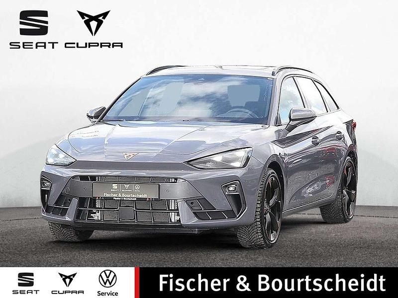 Graphene grau Gebraucht 2025 Cupra Leon Kombi | 34.980 € (Etwas zu teuer) - Bild 1/4