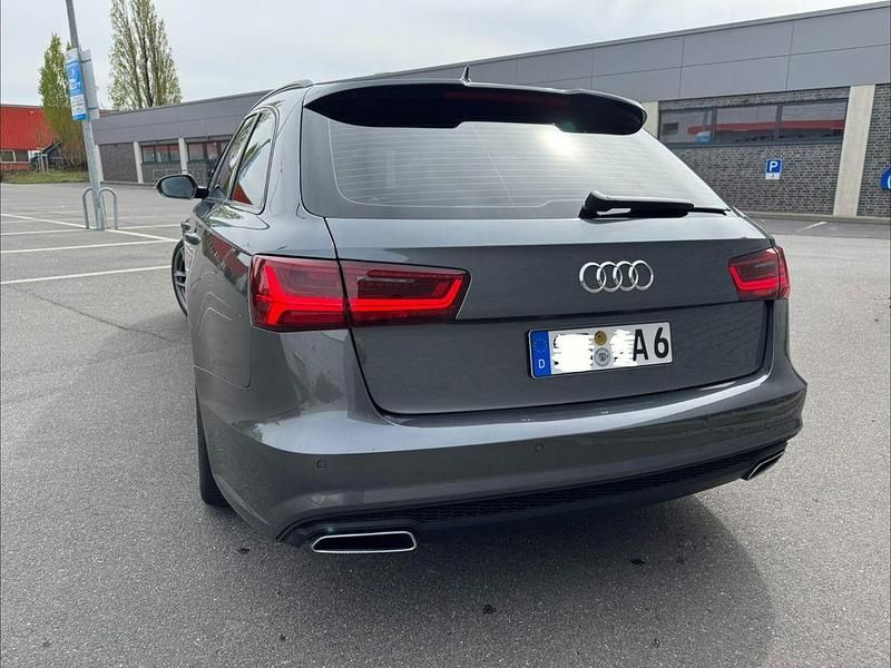 Gebraucht Audi A6 S-Line 190 PS (139 kW) 2016 Grau Kombi