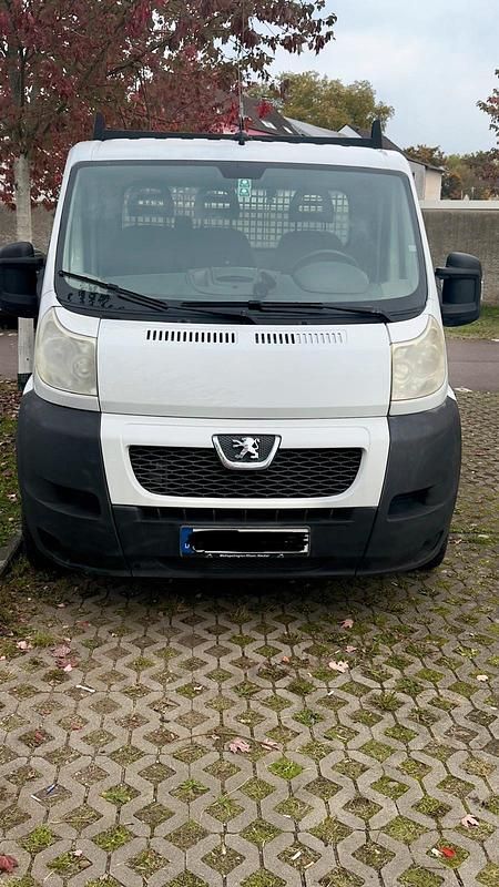 Weiß Gebraucht 2010 Peugeot Boxer Van | 6.500 € (Fairer Preis) - Bild 1/4