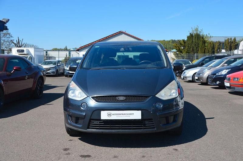 Używany Ford S-MAX Trend 131 KM (96 kW) 2006 Szary Minivan