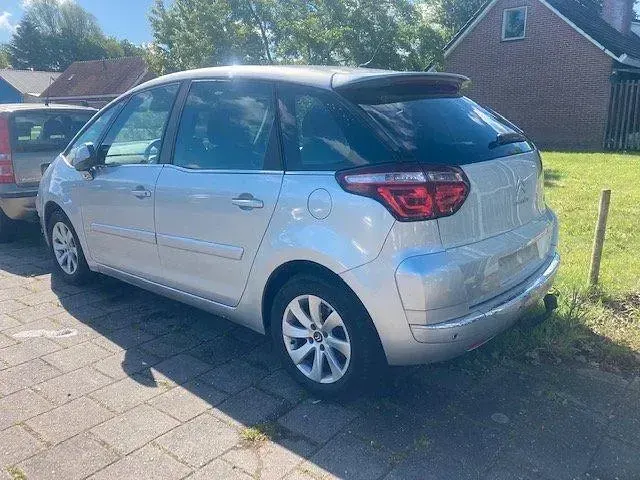 Używany Citroën C4 88 KM (64 kW) 2013 Srebrny Minivan