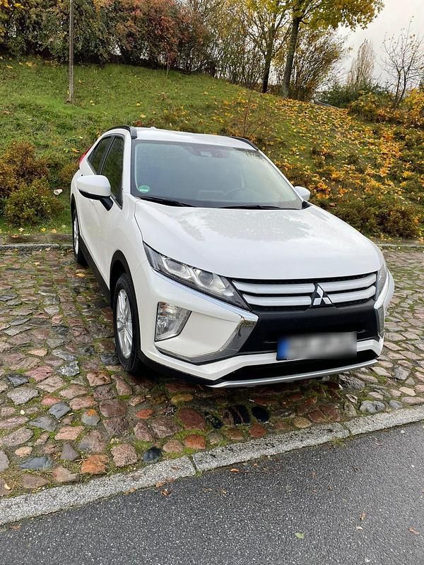 Gebraucht Mitsubishi Eclipse Cross 152 PS (111 kW) 2020 Weiß SUV