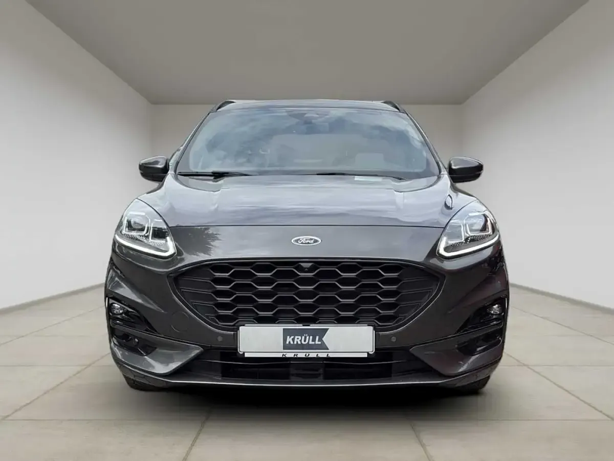 Gebraucht Ford Kuga ST-Line X 224 PS (164 kW) 2022 Grün SUV
