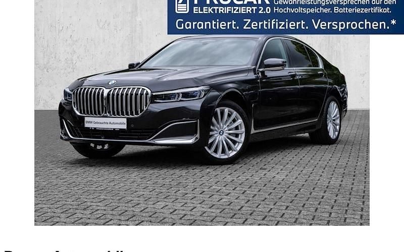 Grau Gebraucht 2019 BMW 745e Sport Line Limousine | 43.390 € (Superpreis) - Bild 1/4