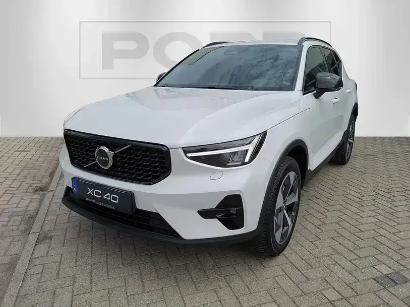 Occasion Volvo XC40 Plus 163 ch (119 kW) 2024 Blanc SUV