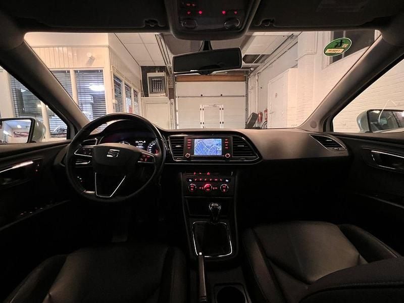 Second-hand Seat Leon 110 CP (80 kW) 2014 Alb Berlinǎ