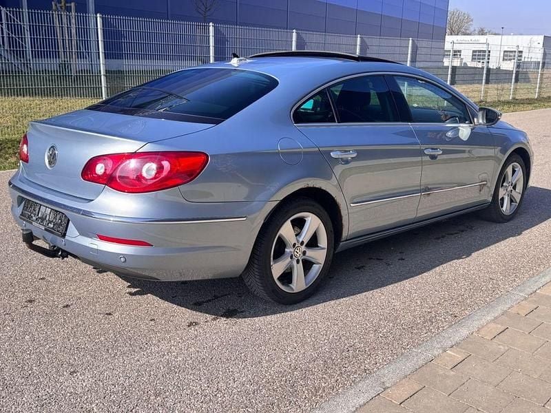 Gebraucht VW Passat Basis 170 PS (125 kW) 2009 Grau Limousine