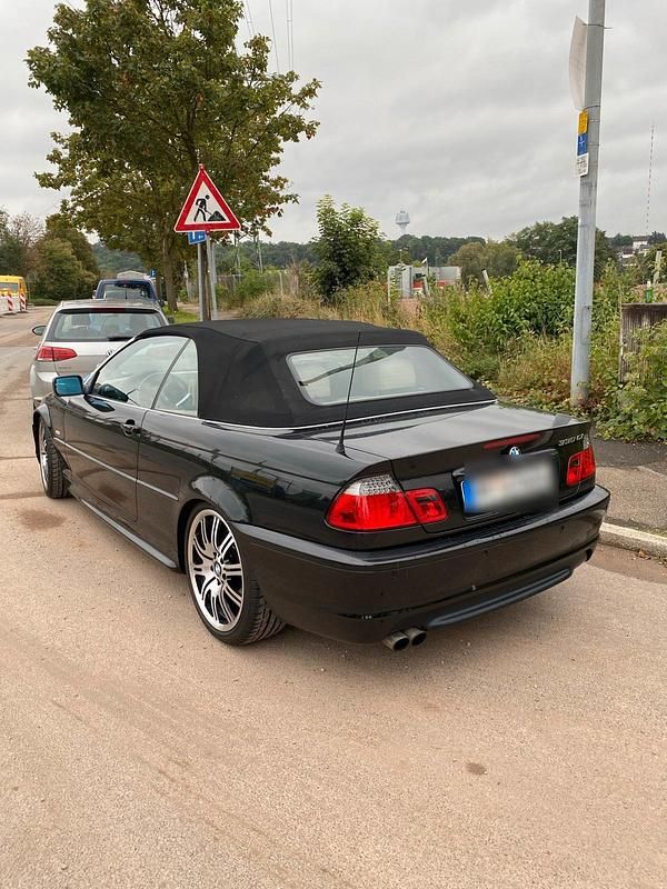 Gebraucht BMW 330 Cabriolet M Sport 231 PS (169 kW) 2001 Schwarz Cabrio