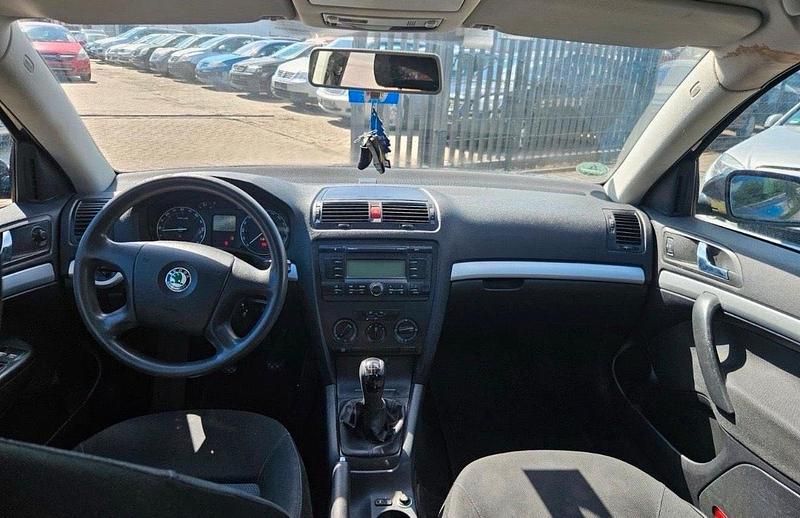 Gebraucht Skoda Octavia 105 PS (77 kW) 2006 Schwarz Kleinwagen