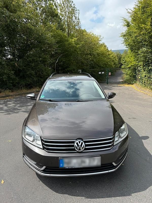 Gebraucht 2014 VW Passat Kombi | 7.700 € (Fairer Preis) - Bild 1/4