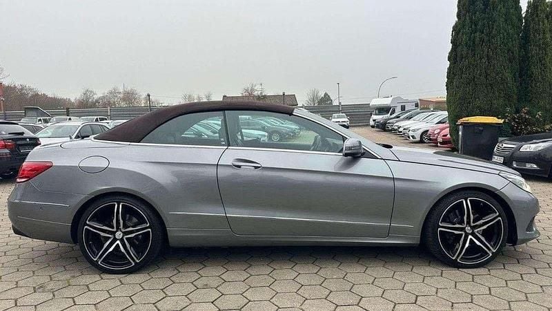 Gebraucht Mercedes E220 170 PS (125 kW) 2015 Silber Cabrio