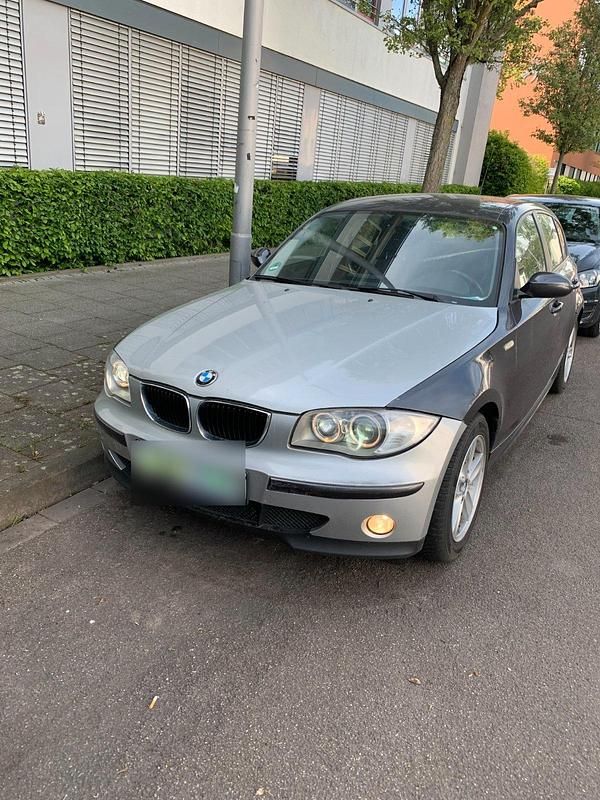 Gebraucht BMW 118 129 PS (94 kW) 2005 Grau Kleinwagen