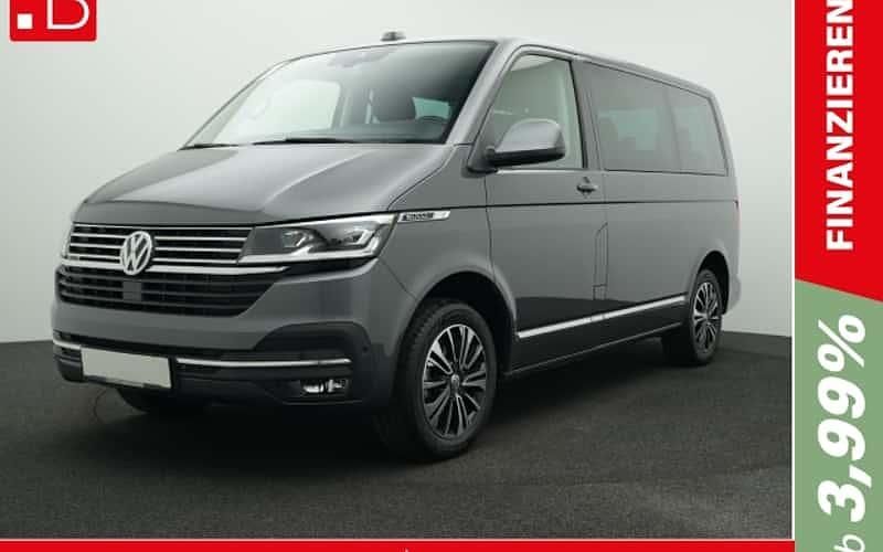 Grau Gebraucht 2023 VW Multivan Comfortline Van / Kleinbus | 62.950 € (Teuer) - Bild 1/4