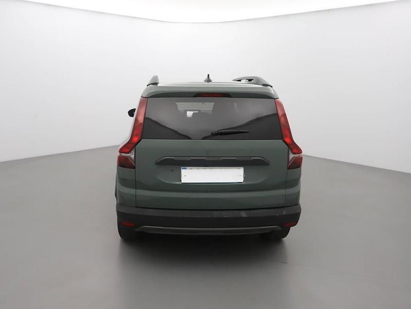 Usata Dacia Jogger Expression 111 CV (81 kW) 2024 Verde Monovolume