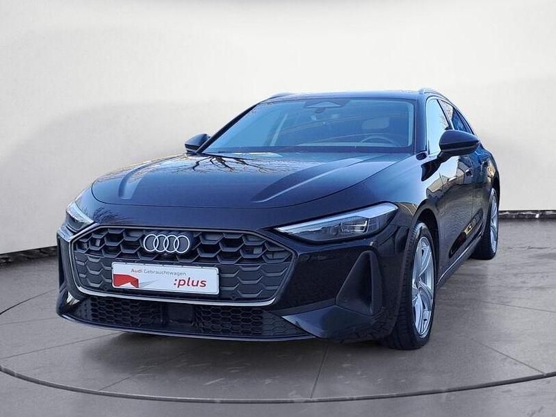 Gebraucht Audi A5 Sport 150 PS (110 kW) 2025 Mythosschwarz metallic Kombi