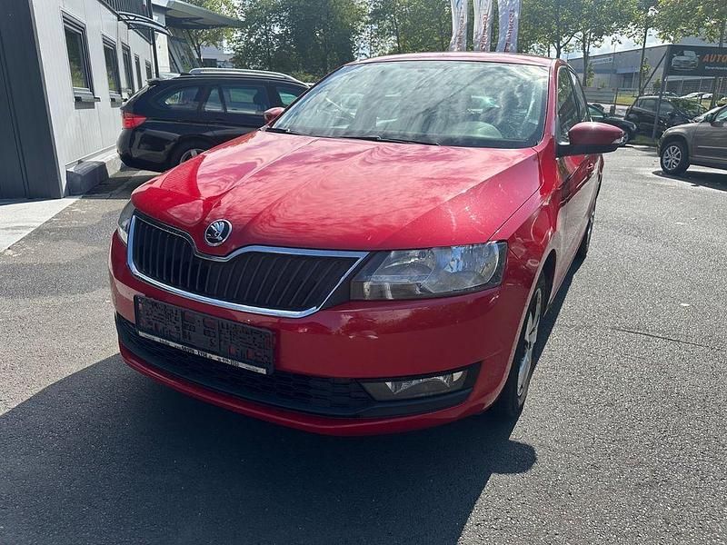 Rot Gebraucht 2019 Skoda Rapid Ambition Limousine | 6.999 € (Guter Preis) - Bild 1/4