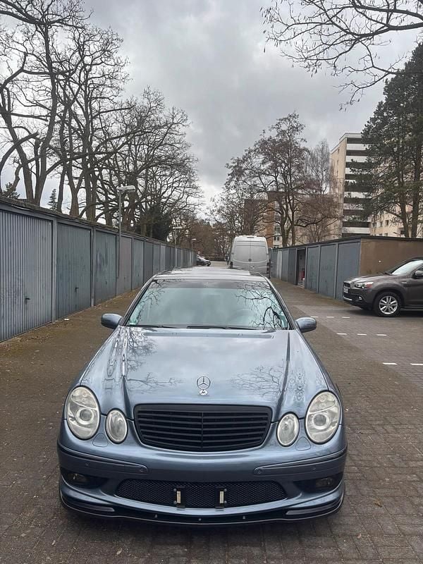 Gebraucht Mercedes E55 AMG AMG 224 PS (164 kW) 2003 Andere farben Limousine