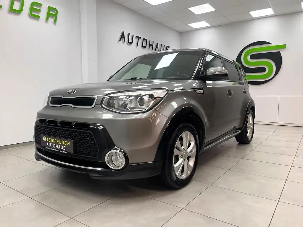 Gebraucht Kia Soul DREAM-TEAM Edition 128 PS (94 kW) 2015 Silber SUV