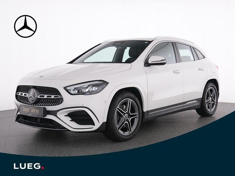 Gebraucht Mercedes GLA180 AMG 136 PS (100 kW) 2024 Weiß SUV