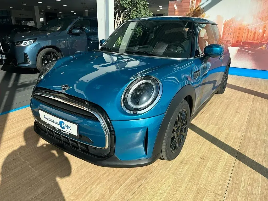 Usata Mini ONE 102 CV (75 kW) 2022 Blu Utilitaria