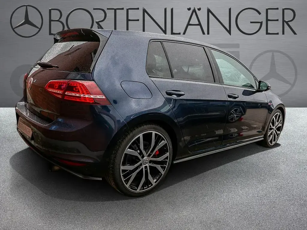 Używany VW Golf VII Edition 230 KM (169 kW) 2016 Niebieski Sedan/Limuzyna