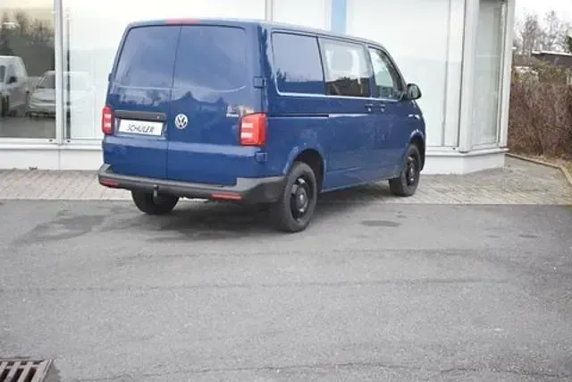 Gebraucht VW T6 140 PS (102 kW) 2015 Blau (deep ocean blue) Van