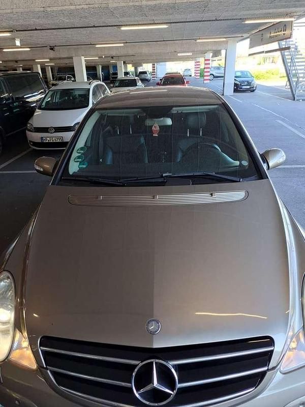 Gebraucht Mercedes R320 224 PS (164 kW) 2009 Van / Kleinbus