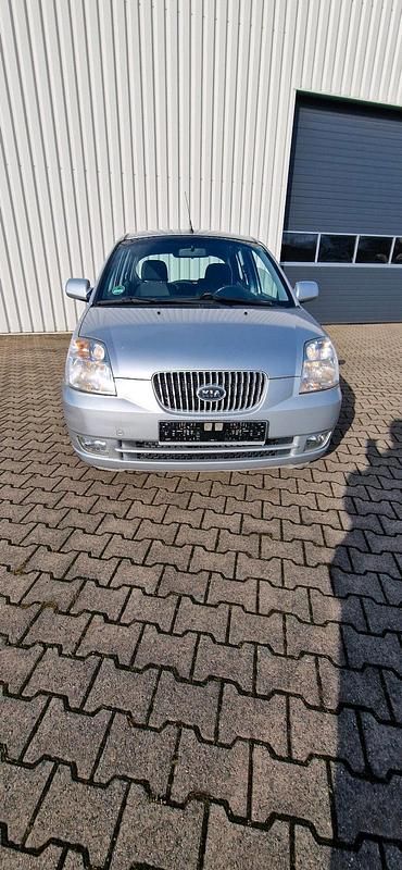 Gebraucht Kia Picanto 65 PS (47 kW) 2006 Silber Kleinwagen