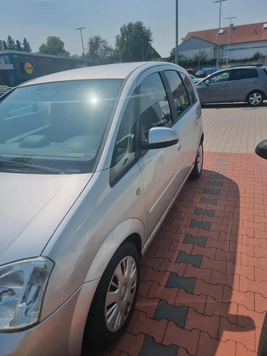 Gebraucht Opel Meriva 120 PS (88 kW) 2005 Silber Van / Kleinbus