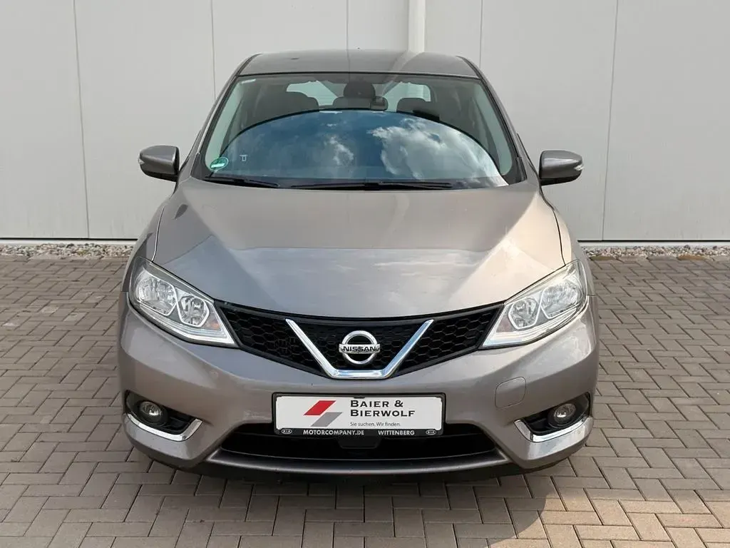 Gebraucht Nissan Pulsar Acenta 116 PS (85 kW) 2016 Grau Kleinwagen