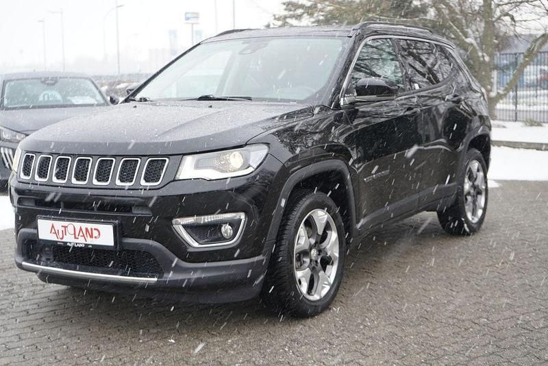 Gebraucht Jeep Compass Limited 170 PS (125 kW) 2018 Schwarz SUV