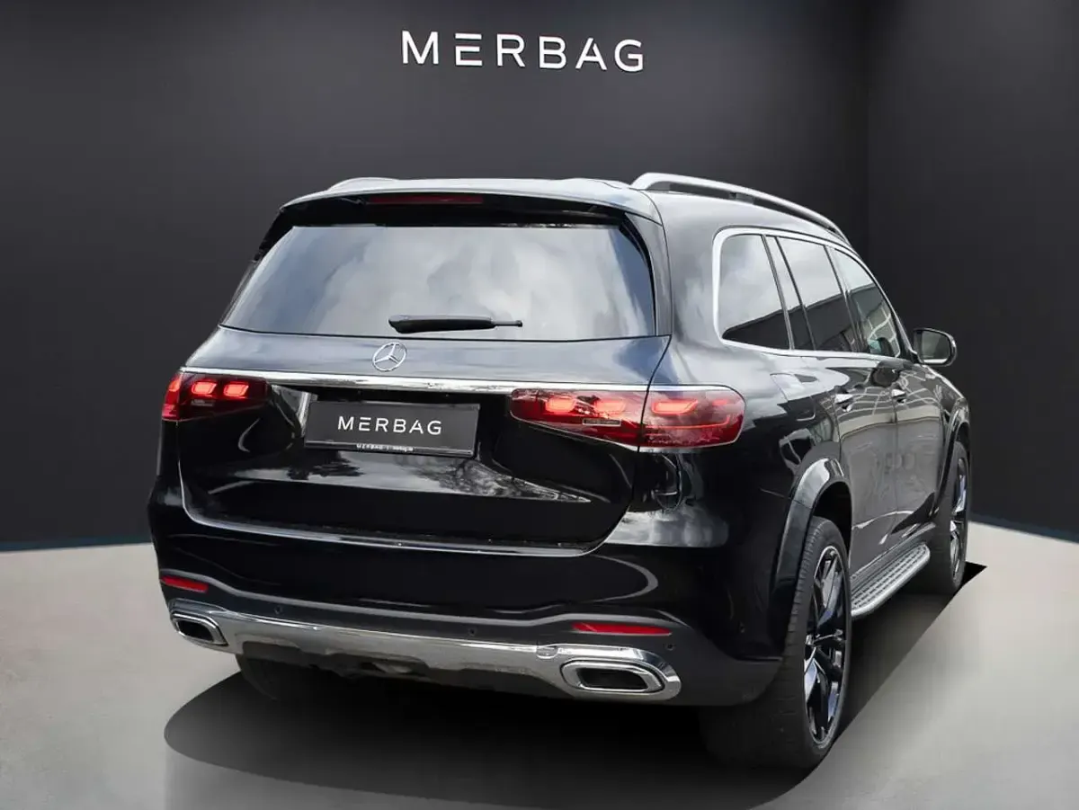 Gebraucht Mercedes GLS450 AMG line 381 PS (280 kW) 2024 Metalliclack obsidianschwarz SUV