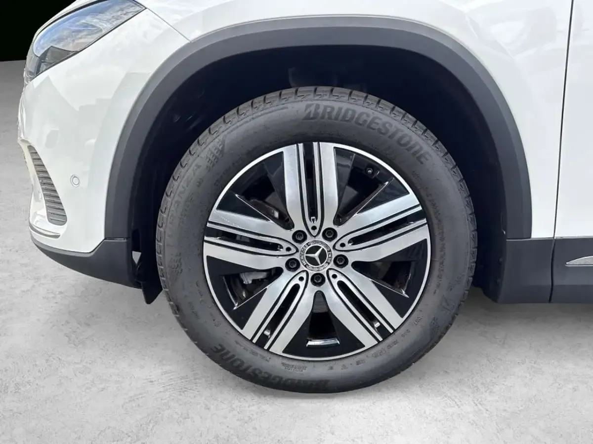 Gebraucht Mercedes EQA250 Progressive 139 kW (190 PS) 2021 Weiß SUV