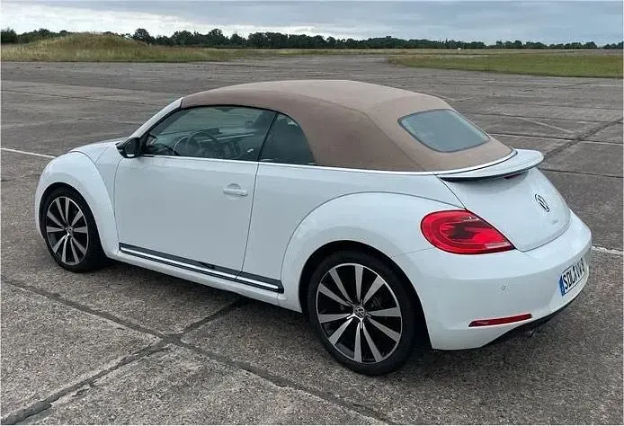 Gebraucht VW Beetle Cabriolet Exclusive 150 PS (110 kW) 2016 Weiß Cabrio