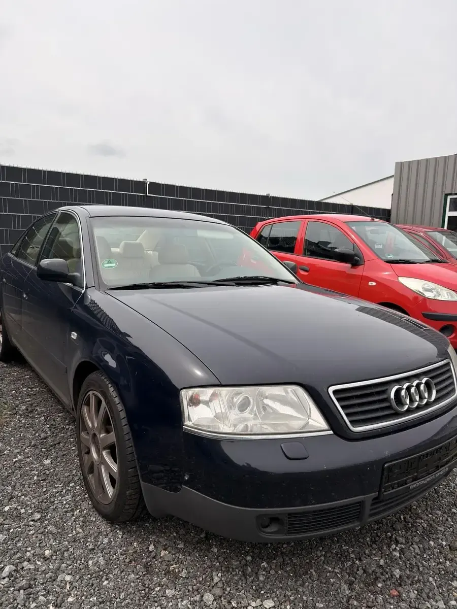 Gebraucht Audi A6 165 PS (121 kW) 1999 Blau Limousine