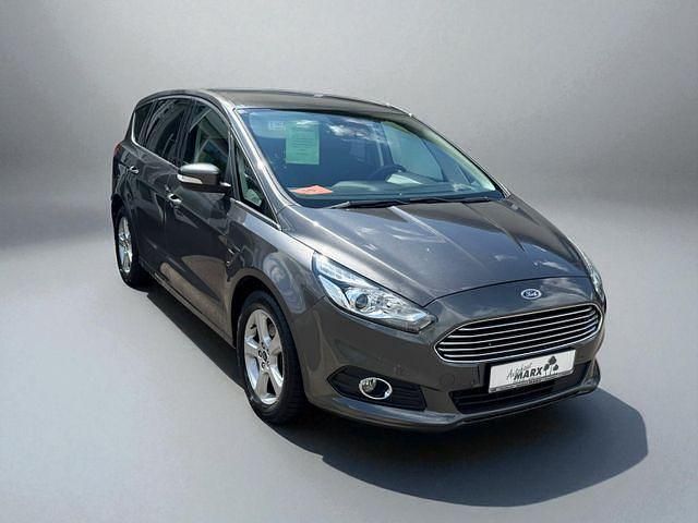Gebraucht Ford S-MAX Business Edition 165 PS (121 kW) 2019 Magneticgrau Van / Kleinbus