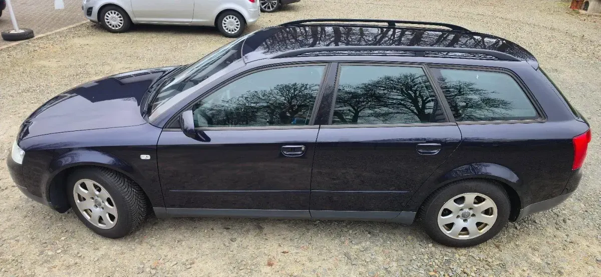 Gebraucht Audi A4 136 PS (100 kW) 2002 Blau Kombi