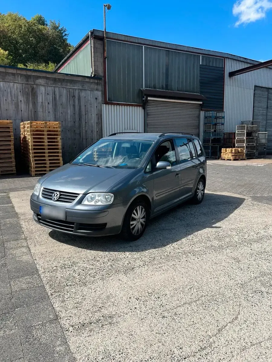 Gebraucht VW Touran 105 PS (77 kW) 2003 Grau Van / Kleinbus