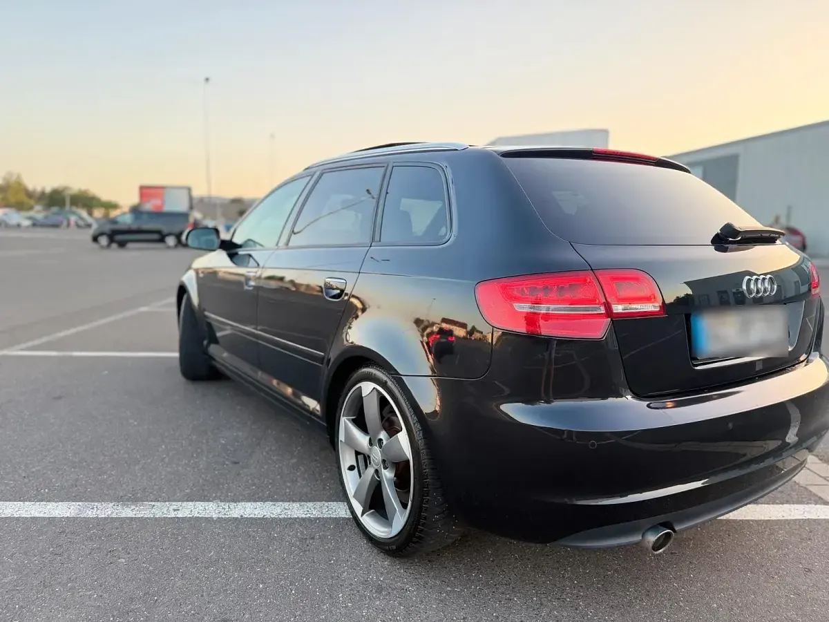 Gebraucht Audi A3 S-Line 140 PS (102 kW) 2012 Schwarz Kleinwagen