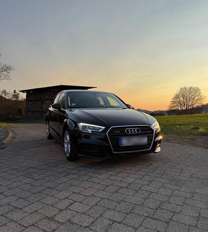 Gebraucht Audi A3 S-Line 190 PS (139 kW) 2019 Schwarz Limousine