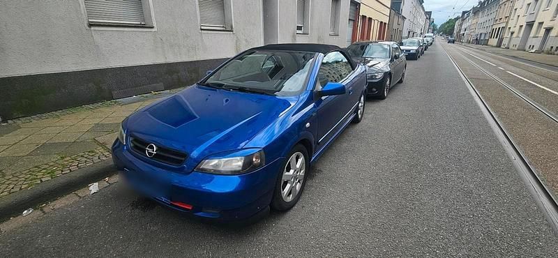 Blau Gebraucht 2002 Opel Astra Cabriolet Cabrio | 1.800 € (Fairer Preis) - Bild 1/1