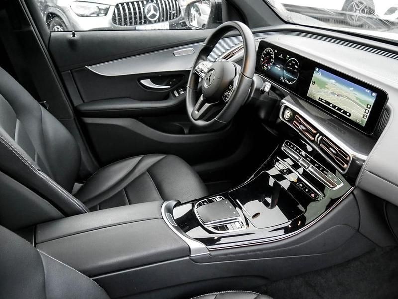 Gebraucht Mercedes EQC400 AMG 300 kW (408 PS) 2022 Metalliclack hightechsilber SUV