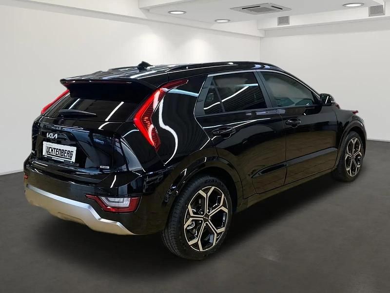 Neu Kia Niro Spirit 126 PS (92 kW) 2025 Schwarz SUV