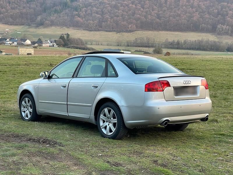Gebraucht Audi A4 200 PS (147 kW) 2007 Grau Limousine